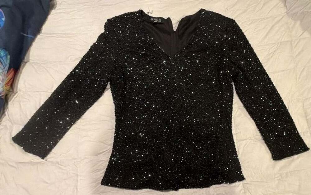 JKARA New York Black Beaded Long Sleeve V-Neck Party Top Size S